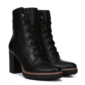 Naturalizer Callie Lace-Up Boot (Size 8.5)
